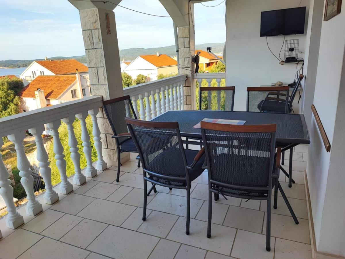 Apartments Dodik Orebić Buitenkant foto